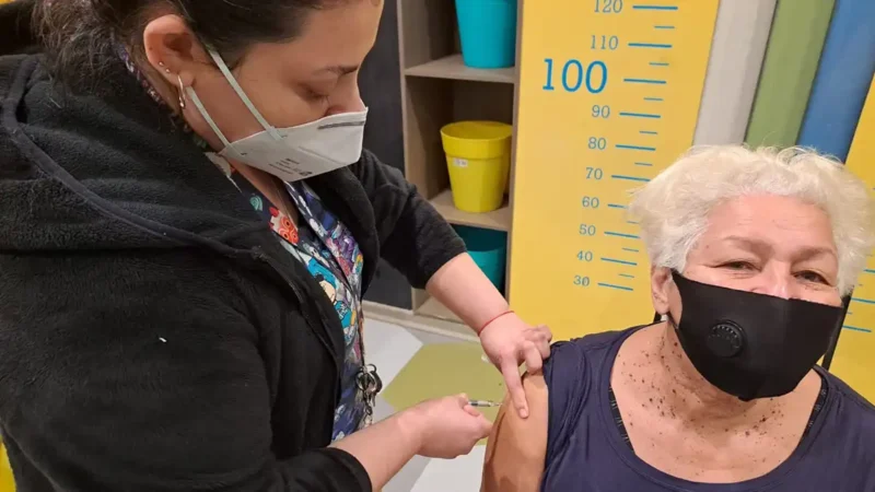 Operativo especial de vacunación fin de semana santo 2026 en Estación Central