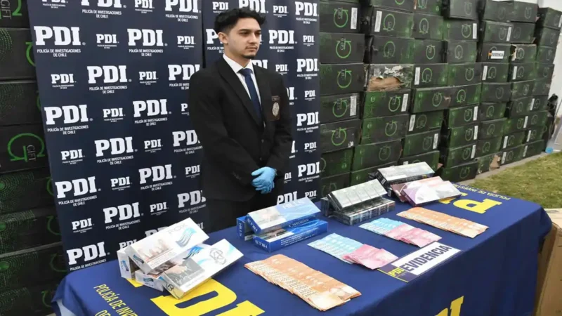 5 detenidos tras allanamiento de casa en Estación Central