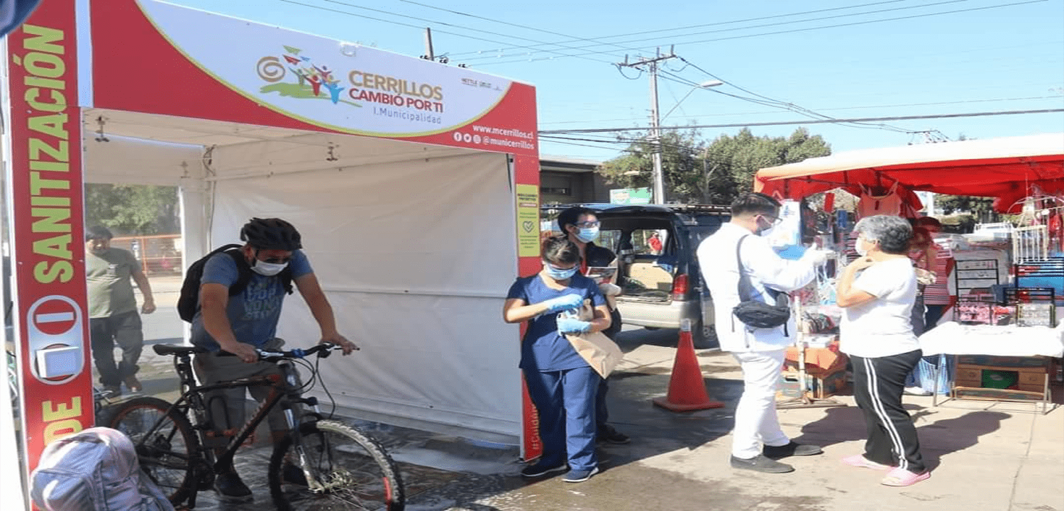 En Cerrillos se implementan túneles sanitarios en ferias libres