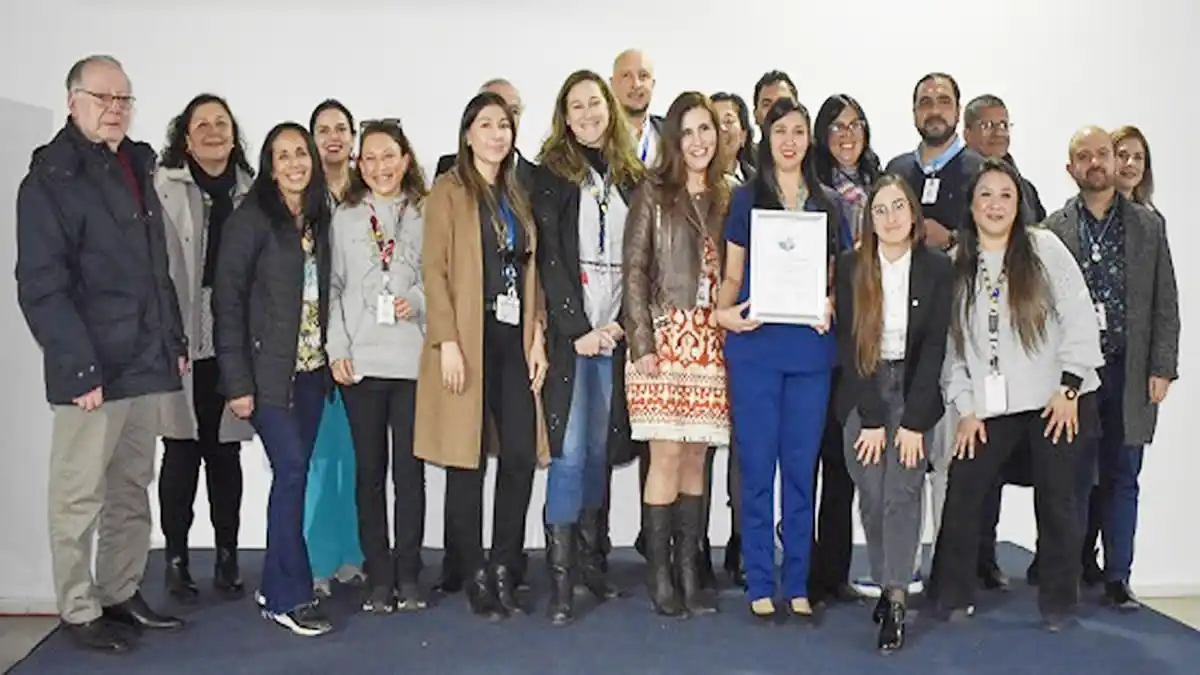 Centro de Salud Familiar (CESFAM) “Maipú” recibió certificado de acreditación 1 Cesfam maipu
