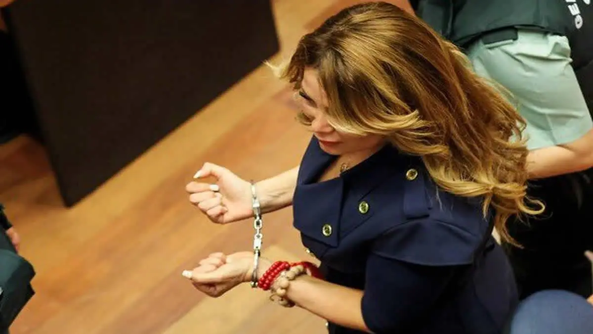 Fiscalía Oriente pide fecha para iniciar juicio contra Cathy Barriga 3 barriga presion