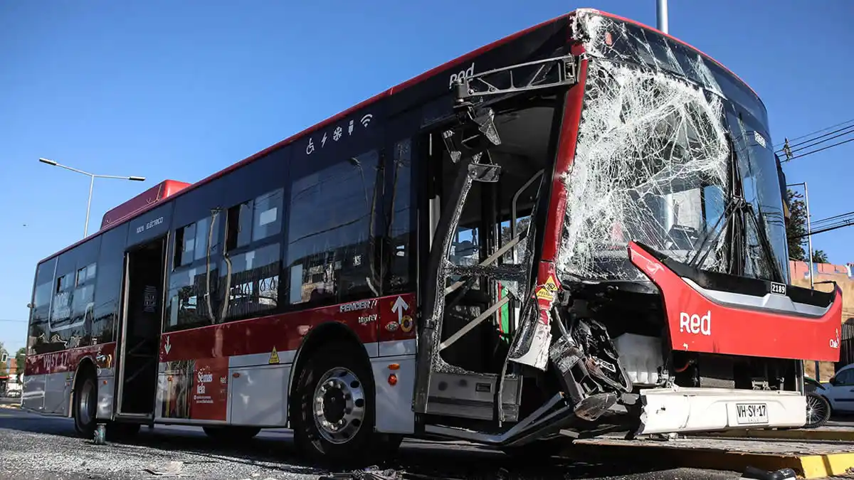 bus chocado